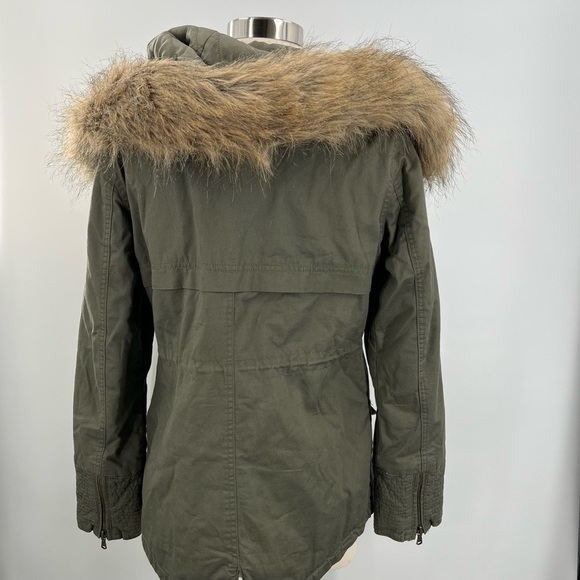 Coat American Rag Army Green Faux Hood Coat Ladies Small - Picture 2 of 5